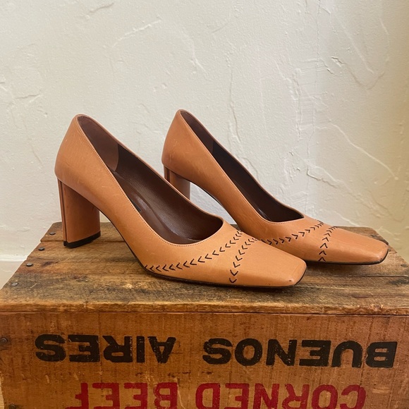 Vintage Joy & Peace 90’s leather heels - Picture 1 of 5